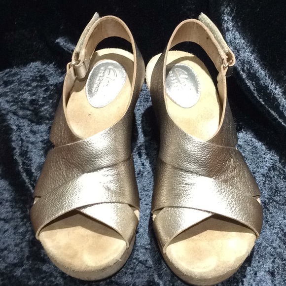 Clarks Shoes - CLARKS WEDGES - GORGEOUS COLOR